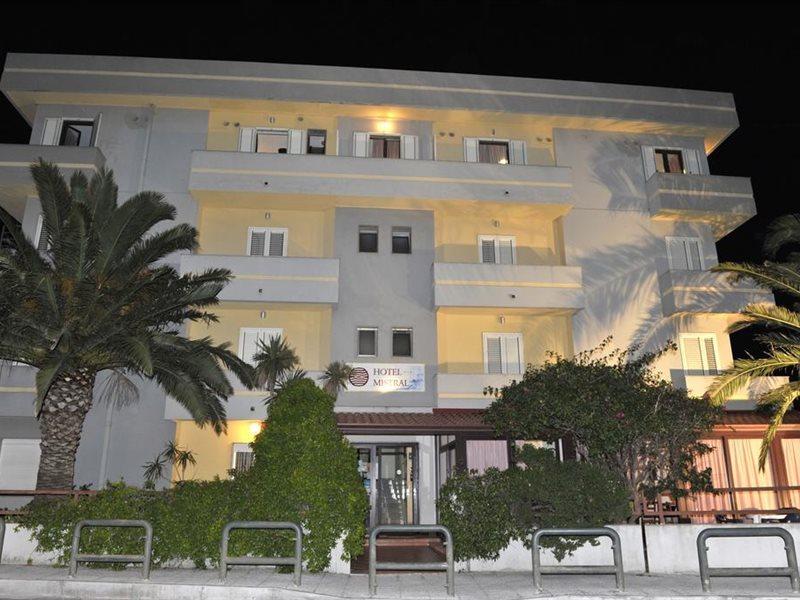 Hotel Mistral アルゲーロ エクステリア 写真