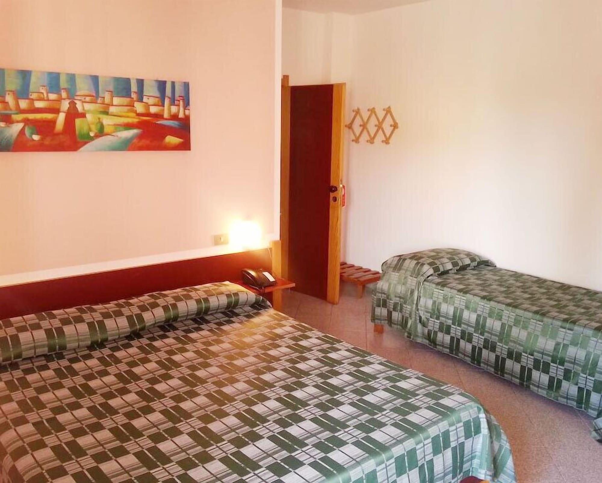 Hotel Mistral アルゲーロ エクステリア 写真