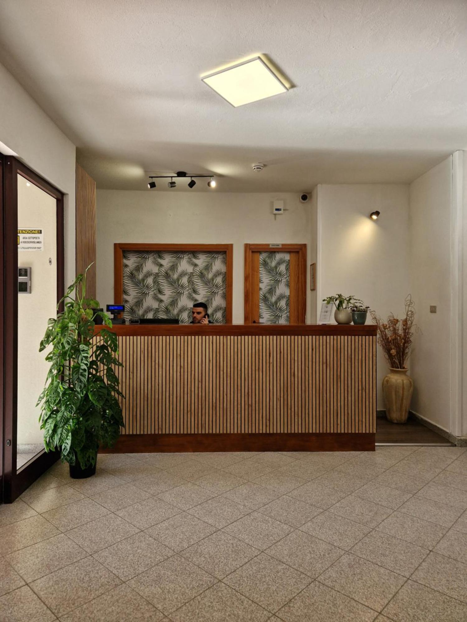 Hotel Mistral アルゲーロ エクステリア 写真