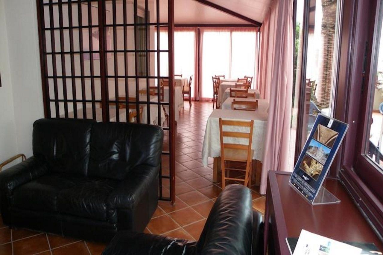 Hotel Mistral アルゲーロ エクステリア 写真